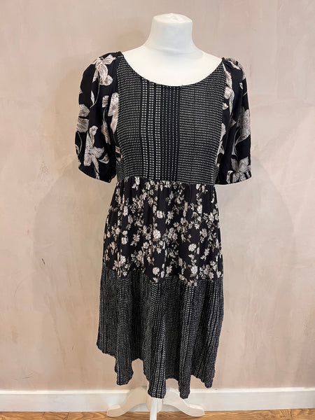 Accessorise Beach Dress M