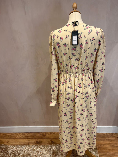 Newlook Floral Dress 16