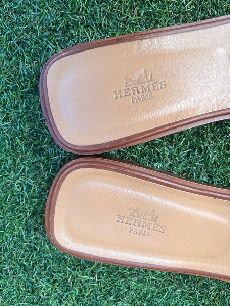 Hèrmes Oran Sandals 6.5